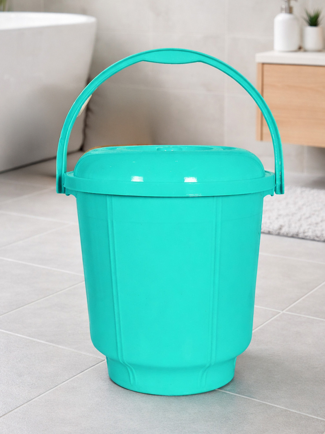 Image of KUBER INDUSTRIES Durable Strong Bathroom Bucket With Lid And Handle (Mint Green) 13 L Plastic Bucket