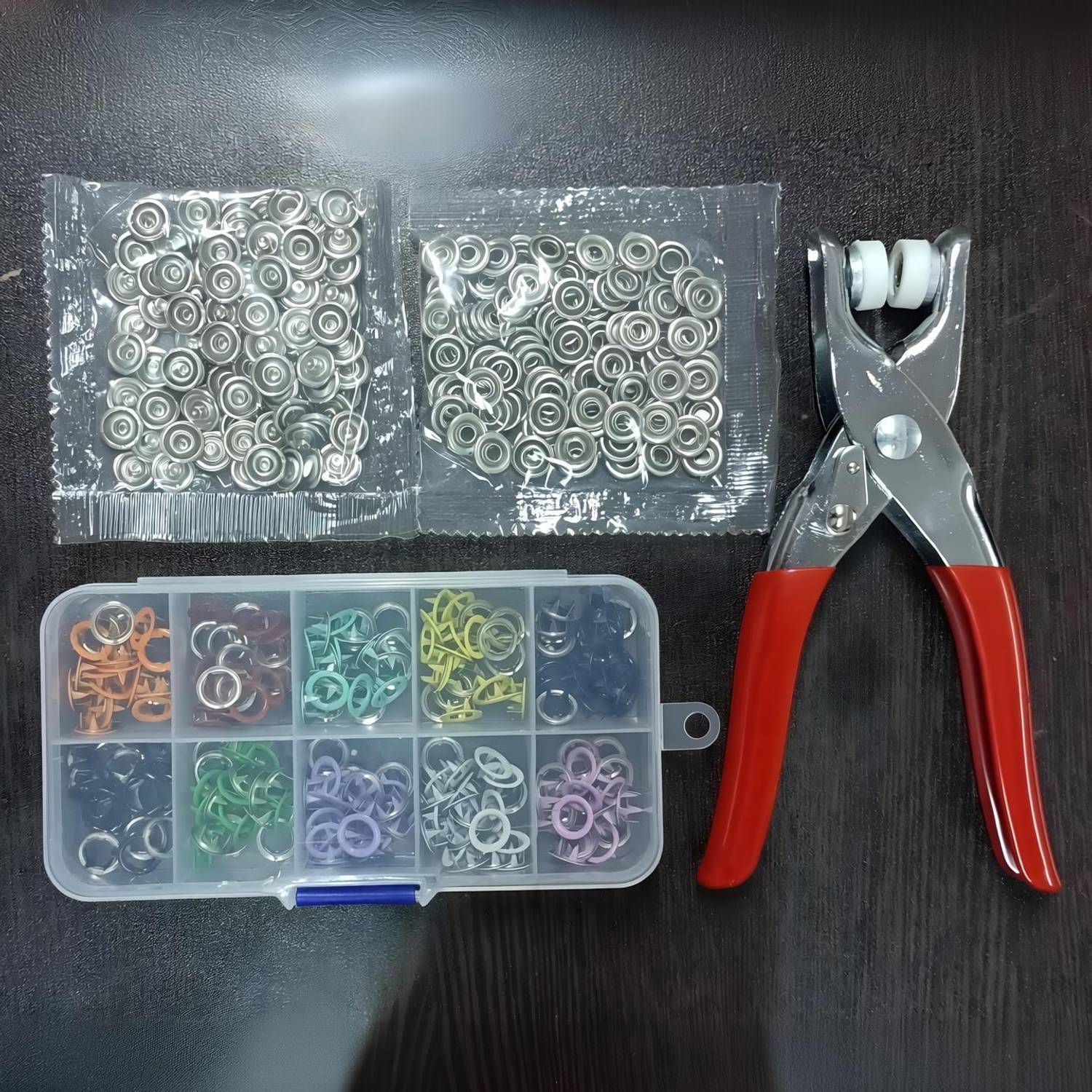 SARVASHVATRENDS 200pc Thickened Snap Fasteners Kit, Snap Fastener Plier, Snap Button Fastener Metal Buttons