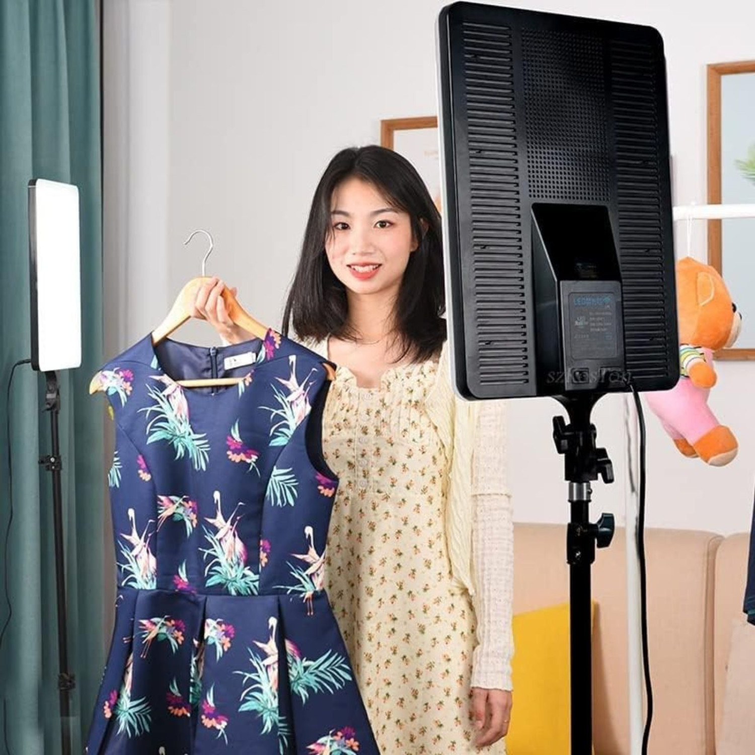 Image of Urban Infotech 11 inch Soft Diffuser LED Panel for Studio & Live Stream | Dimmable | High CRI 1 lx Camera LED Light