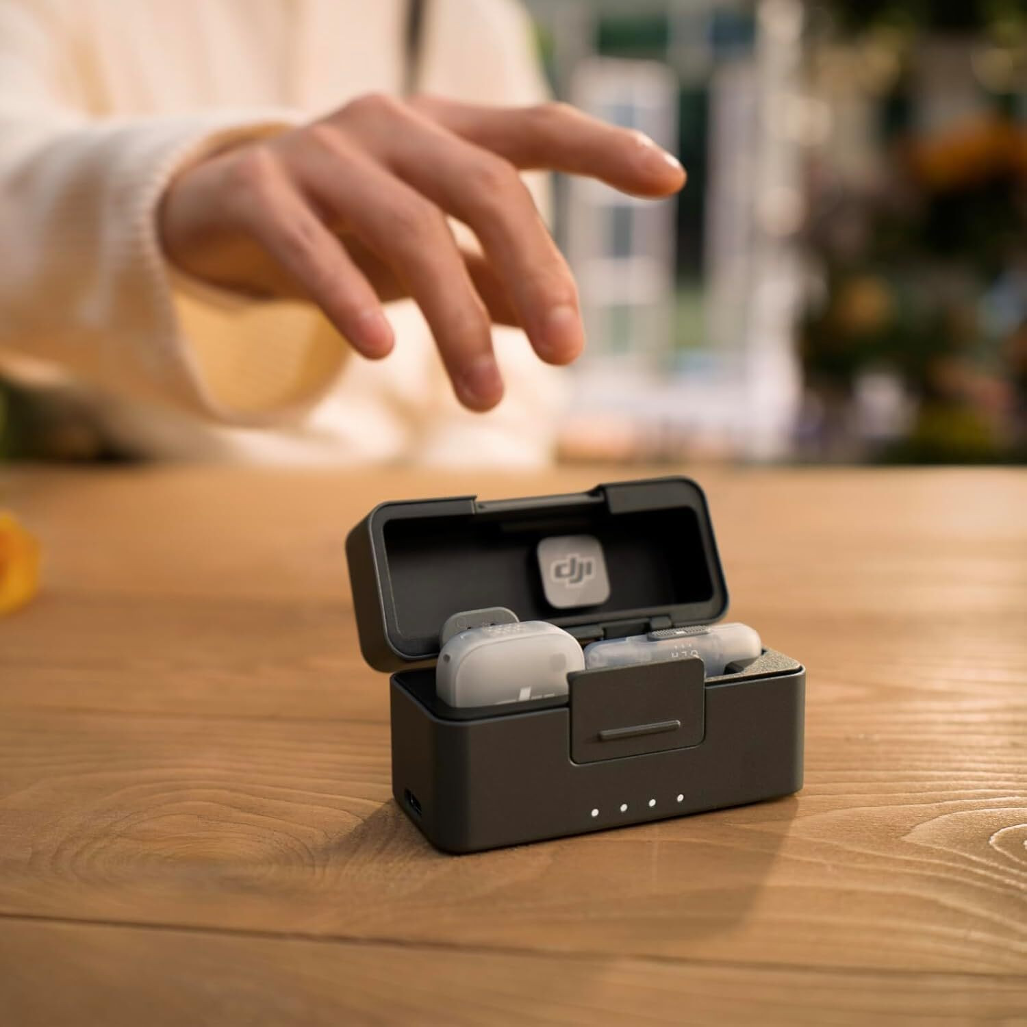 Image of dji Mic Mini 2 (1 TX + 1 Mobile RX + Charging Case) Wireless Lavalier Mobile & Camera Microphone