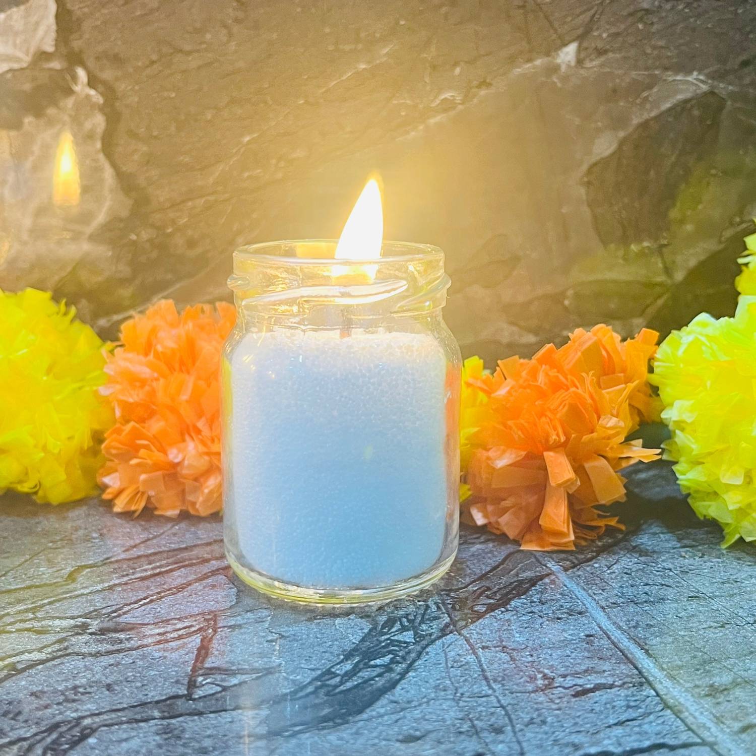 Akaar Candle Jar with Powdered Wax & Wicks Candle