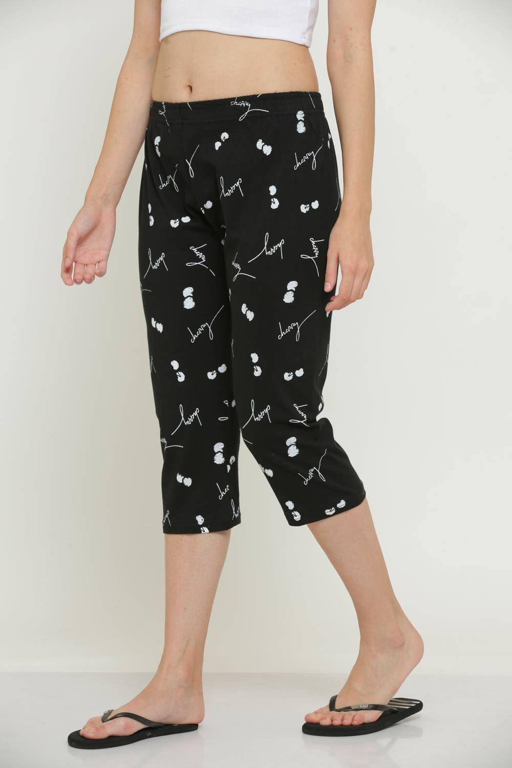 Ddaspration Women Black Capri