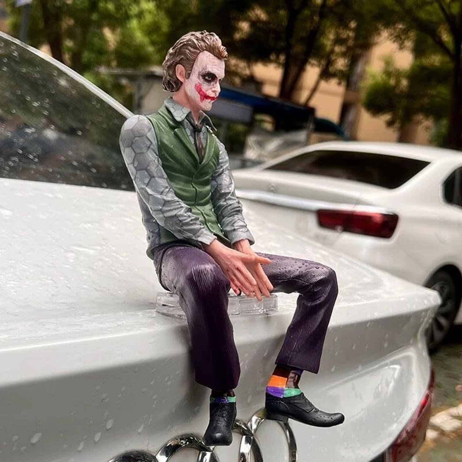 LOVMOTO Car Dashboard Decorative Action Figure Big Size Joker Car Dashboard Idol SG248