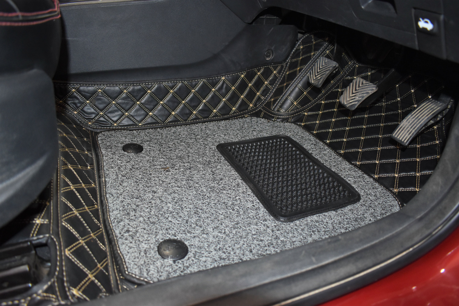 Image of Fit Fly Leather 7D Mat For Maruti Suzuki Alto 800