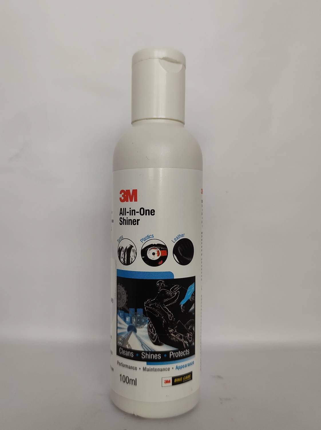 3M Liquid Car Polish for Dashboard, Tyres, Leather