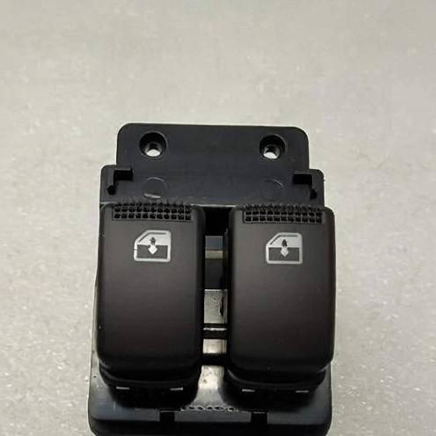 Auto-Ex Power Window Switch Main (2) i10 Old Model Type Car Power Window Switch