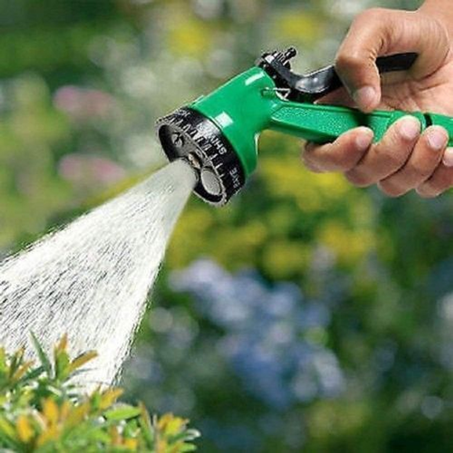 Image of MASHKI 10 Meter (32.5 Feet) Flexible Water Hose Pipe With Water Spray Gun Spray Gun
