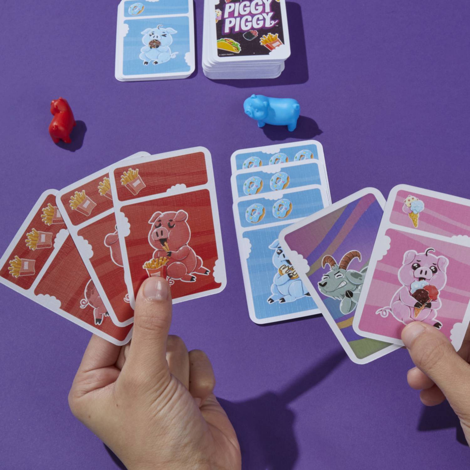 Hasbro Piggy Piggy Family Card Game - Piggy Piggy Family Card Game