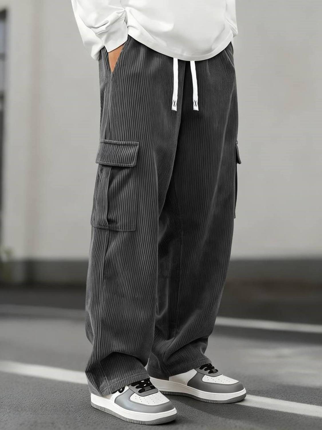 JexPuti Men Cargos - Image 3