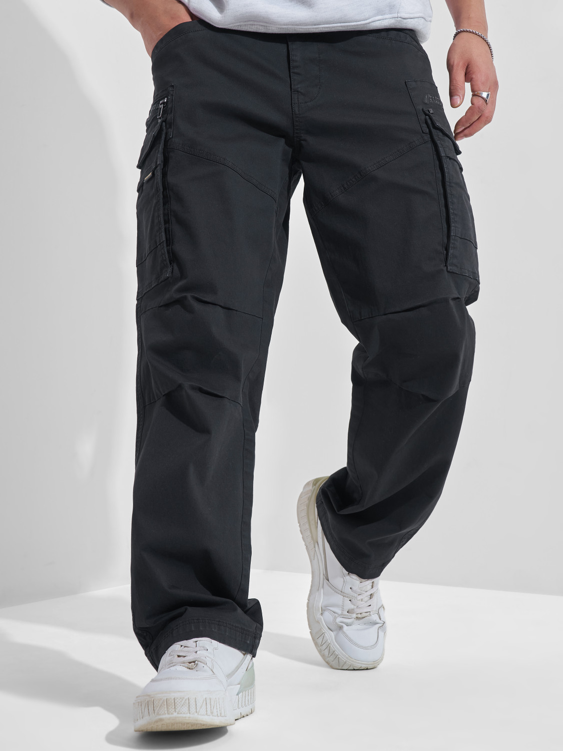 Image of HIGHLANDER Men Cargos