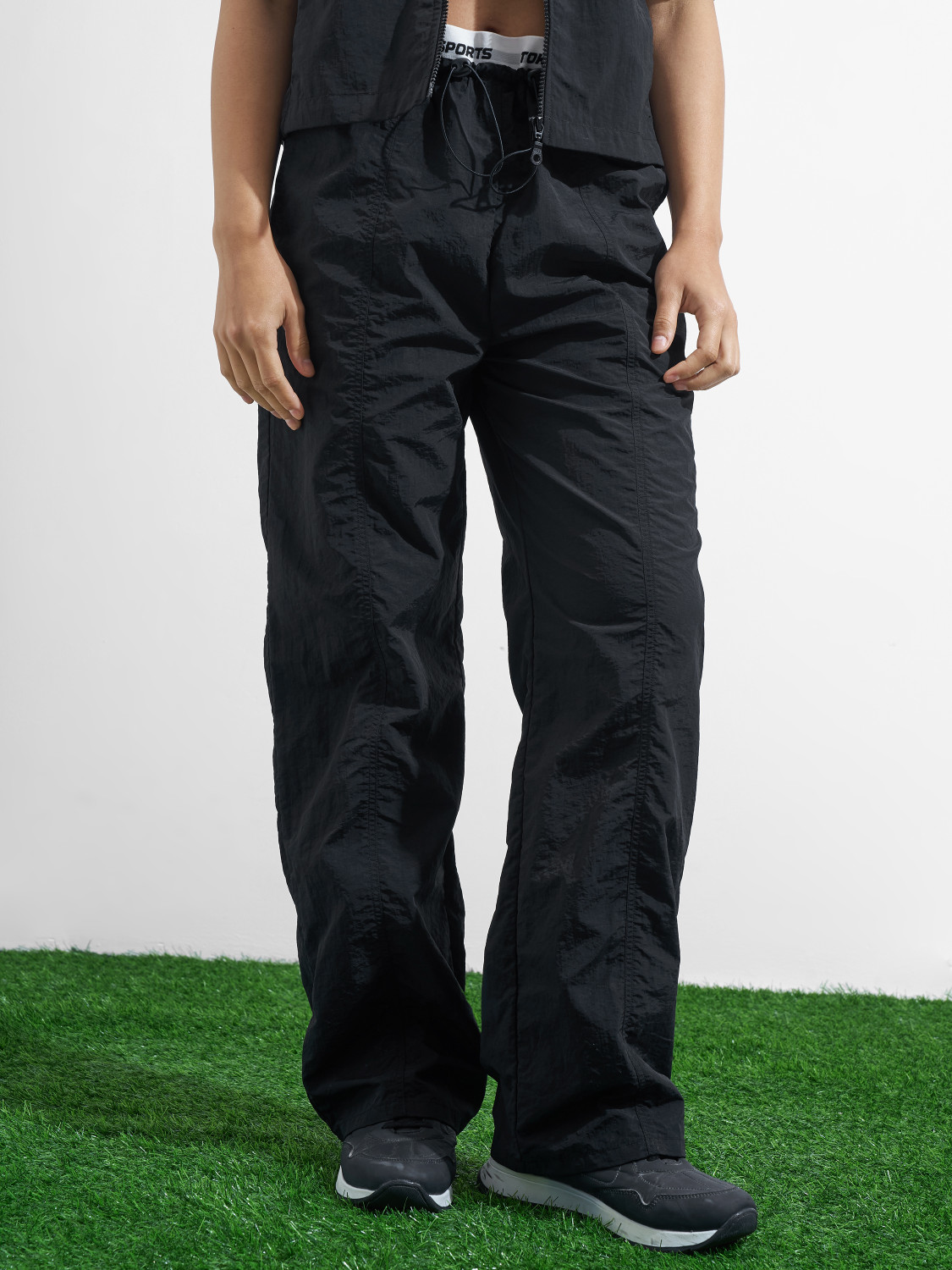 Image of Tokyo Talkies Relaxed Women Black Trousers