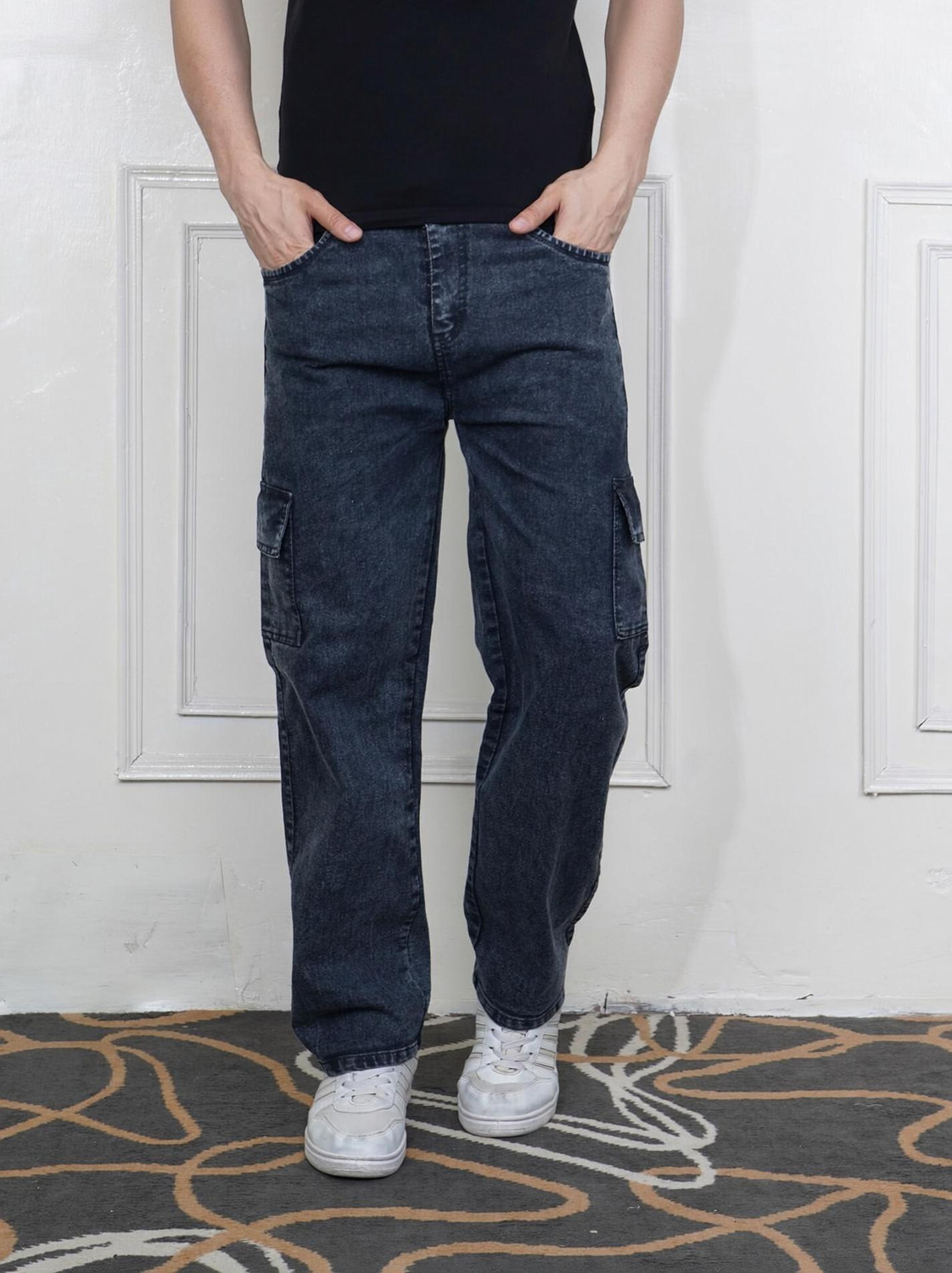 Image of White leapard Men Cargos