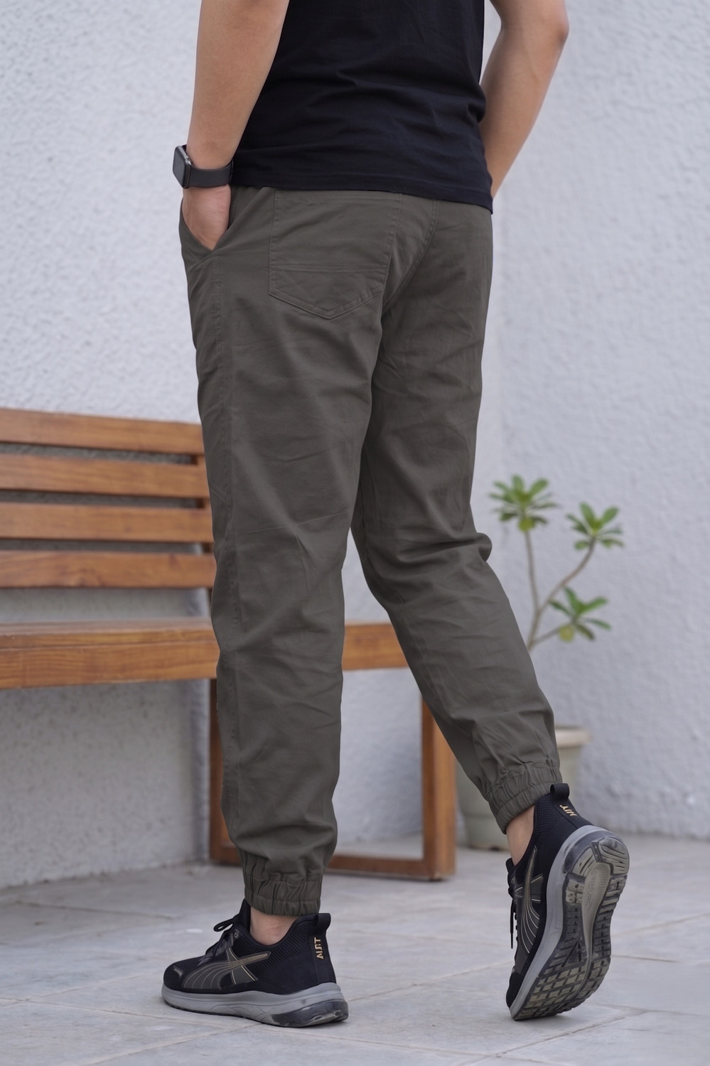 Image of VENRBD Tapered Men Grey Trousers