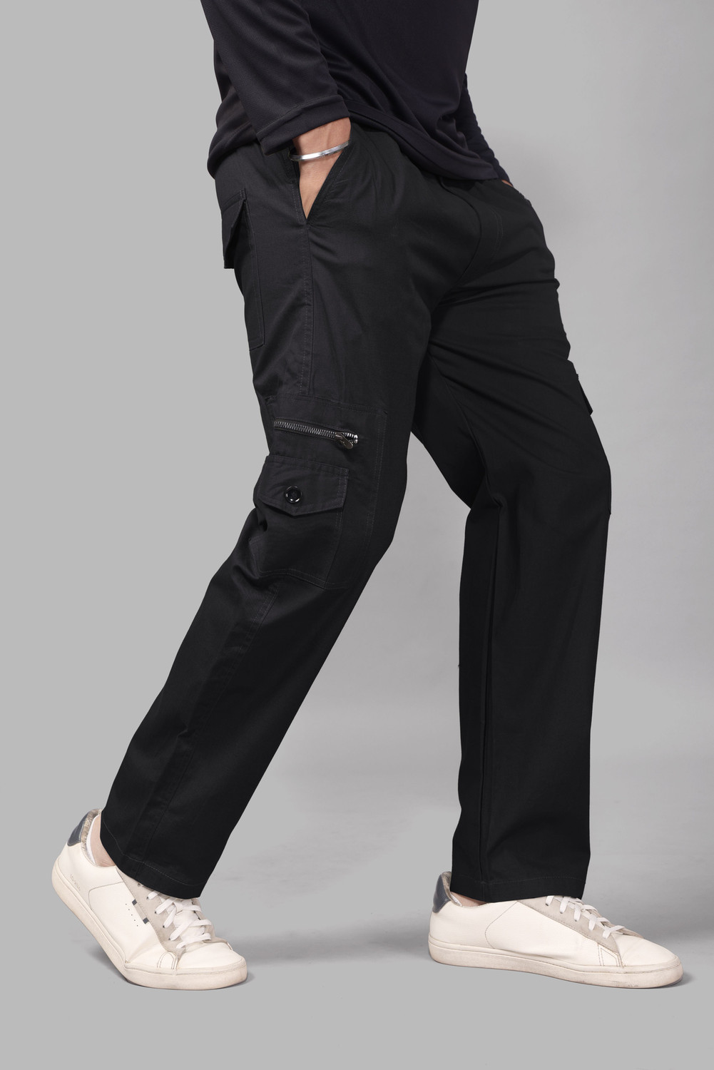 Image of RJ ENTERPRISE Men Cargos