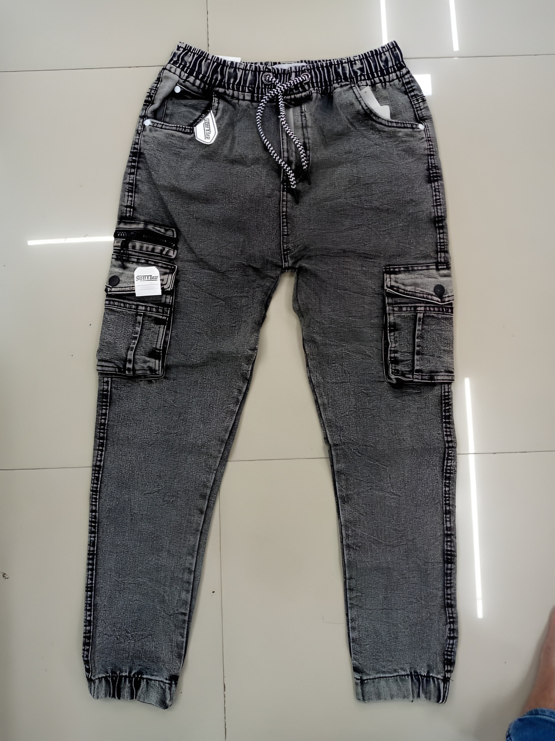 Image of Joshua jenny Men Cargos