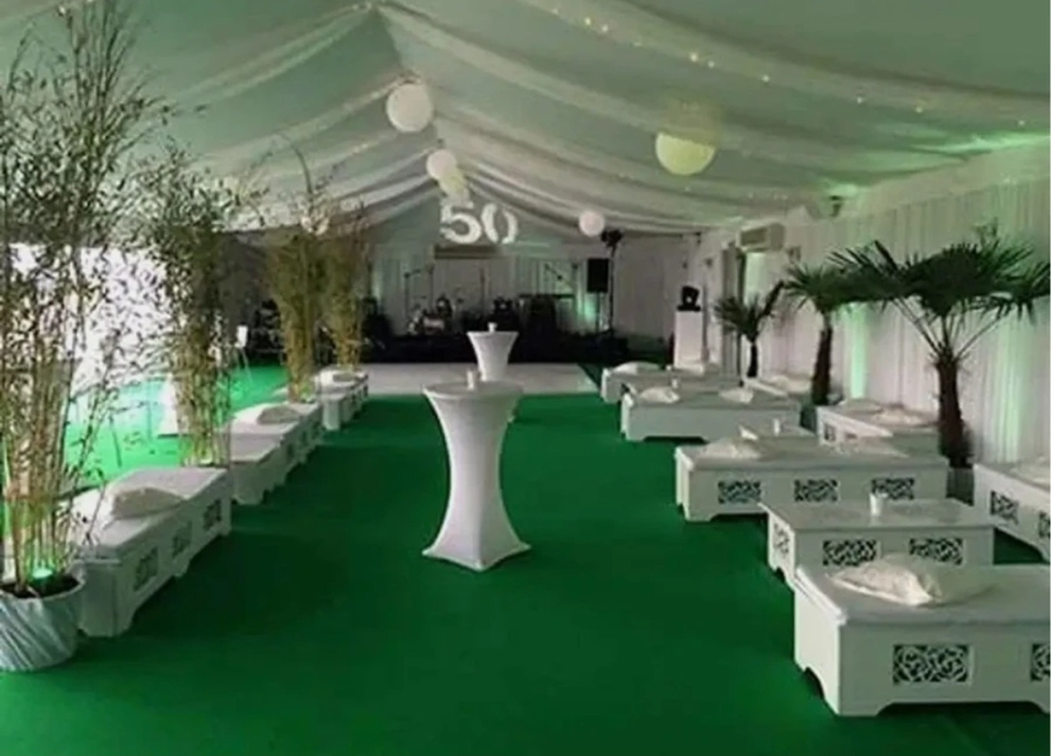 Image of R CARPETS 5 ft X 8 ft Acrylic Carpet