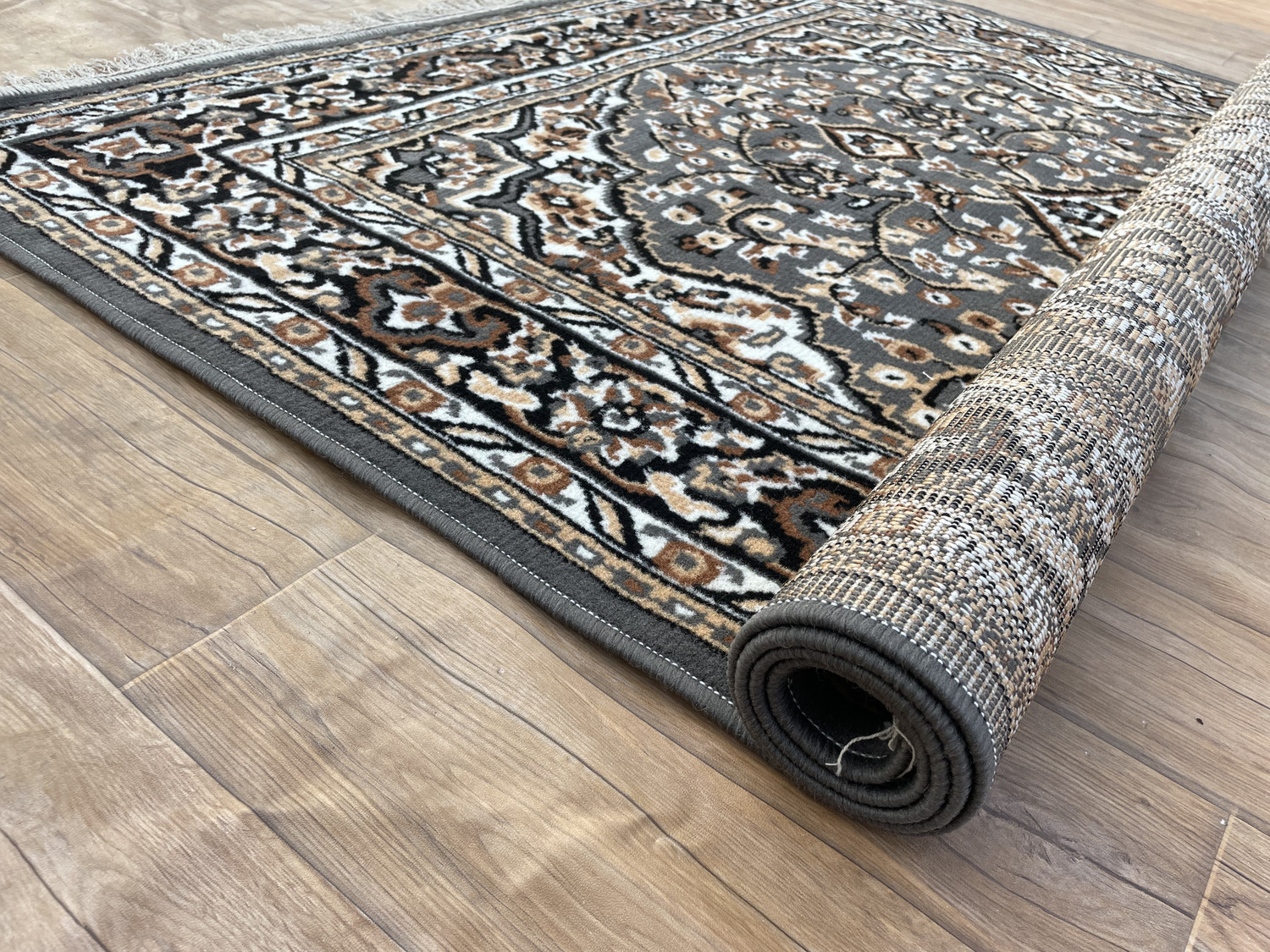 Image of HR CARPET 6 ft. X 8 ft. Acrylic Carpet