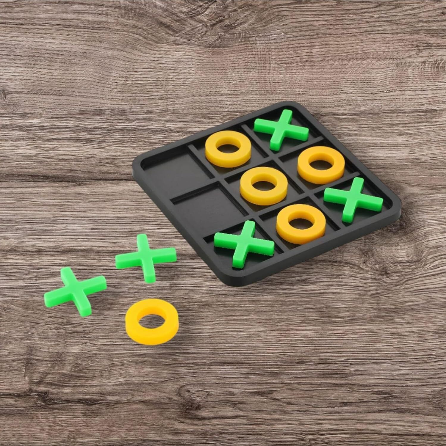 Image of Kevim Willy Yonkers Tic Tac Toe Game Gaming Accessory Kit