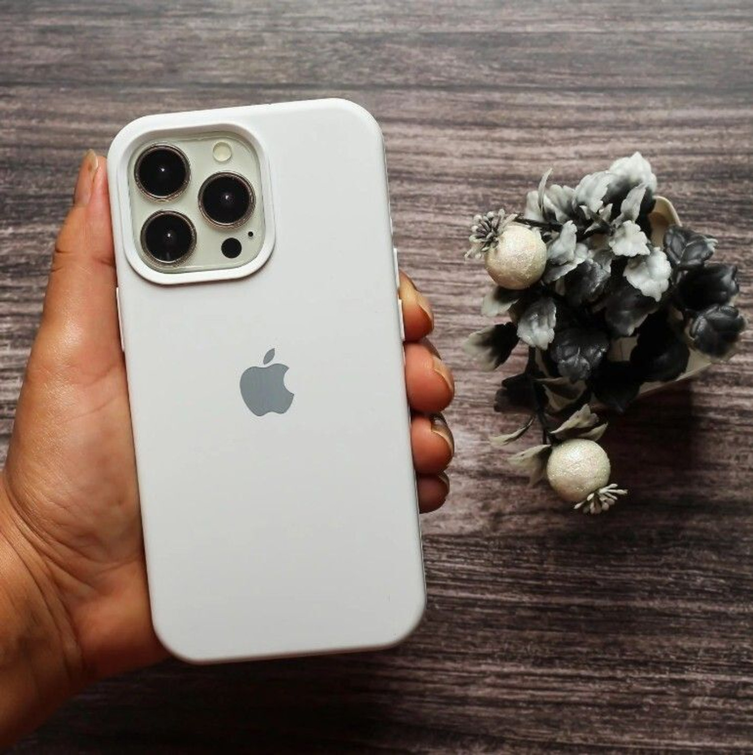 Image of Oldcrew Back Cover for Apple iPhone 15