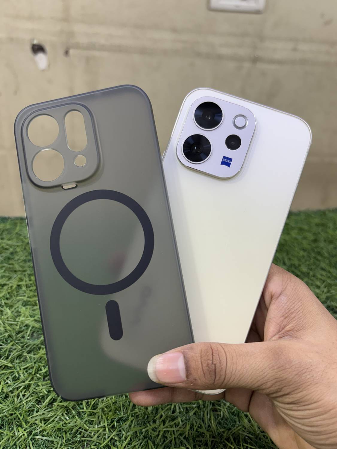 Coverat Back Cover for Vivo V70 5G, Black - Image 5