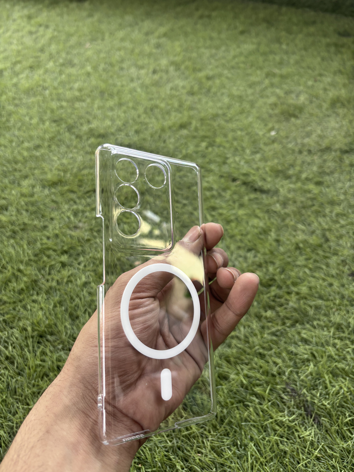 Image of FONKR Back Cover for VIVO V27 / V27 Pro, Magnetic Transparent Case, Crystal Clear Case, Anti Yellow case