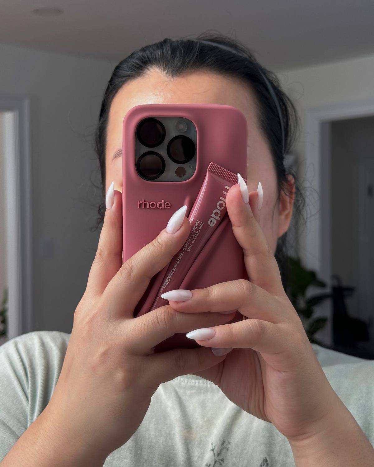 clothemyphone Back Cover for Rhode Lip Case for iPhone 15 Pro Max