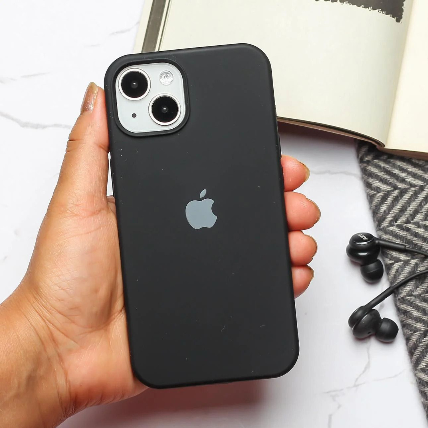 Image of Oldcrew Back Cover for Apple iPhone 15