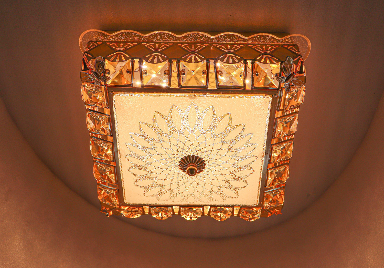 Image of Svah Elegant Crystal Flush Mount Ceiling Light - Square LED Ceiling Lamp for Bedroom Ceiling Light Ceiling Lamp (Multicolor)