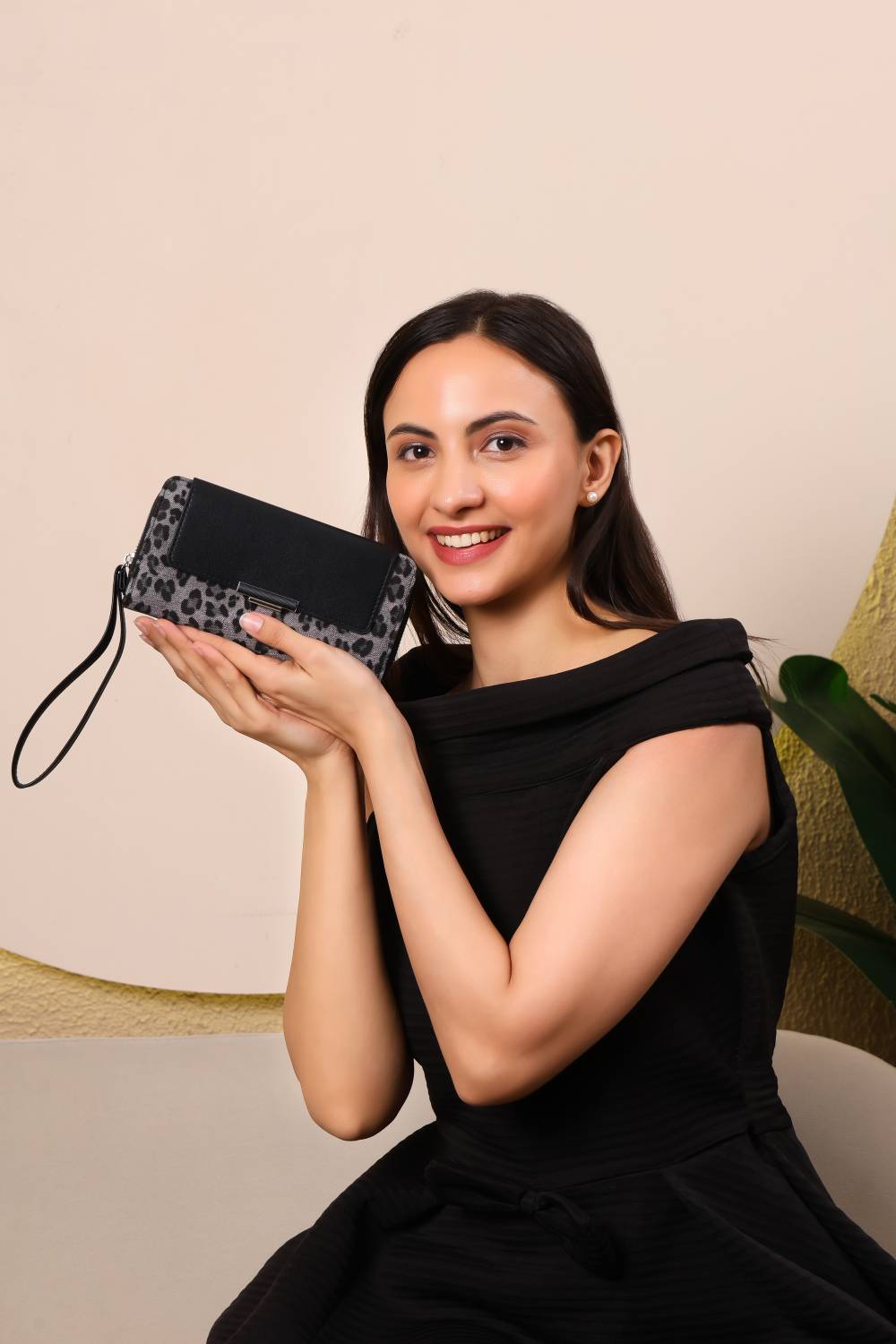 Abbana Casual, Party Black Clutch