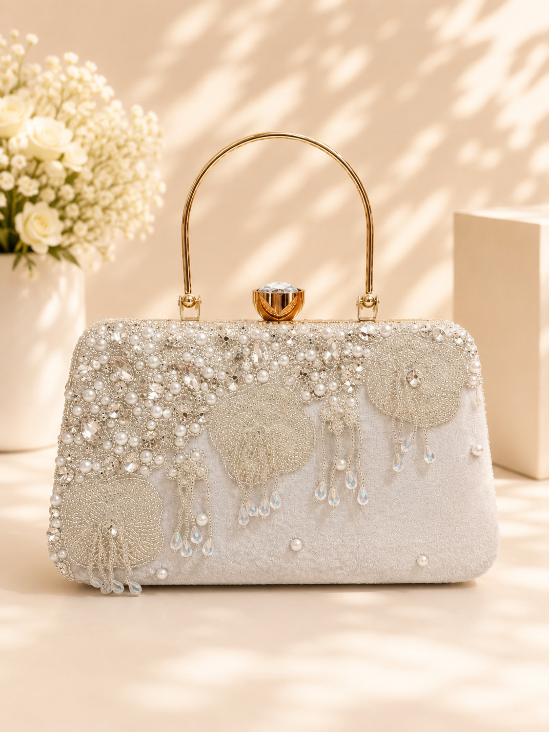 Image of Enny Craze Party Silver Clutch