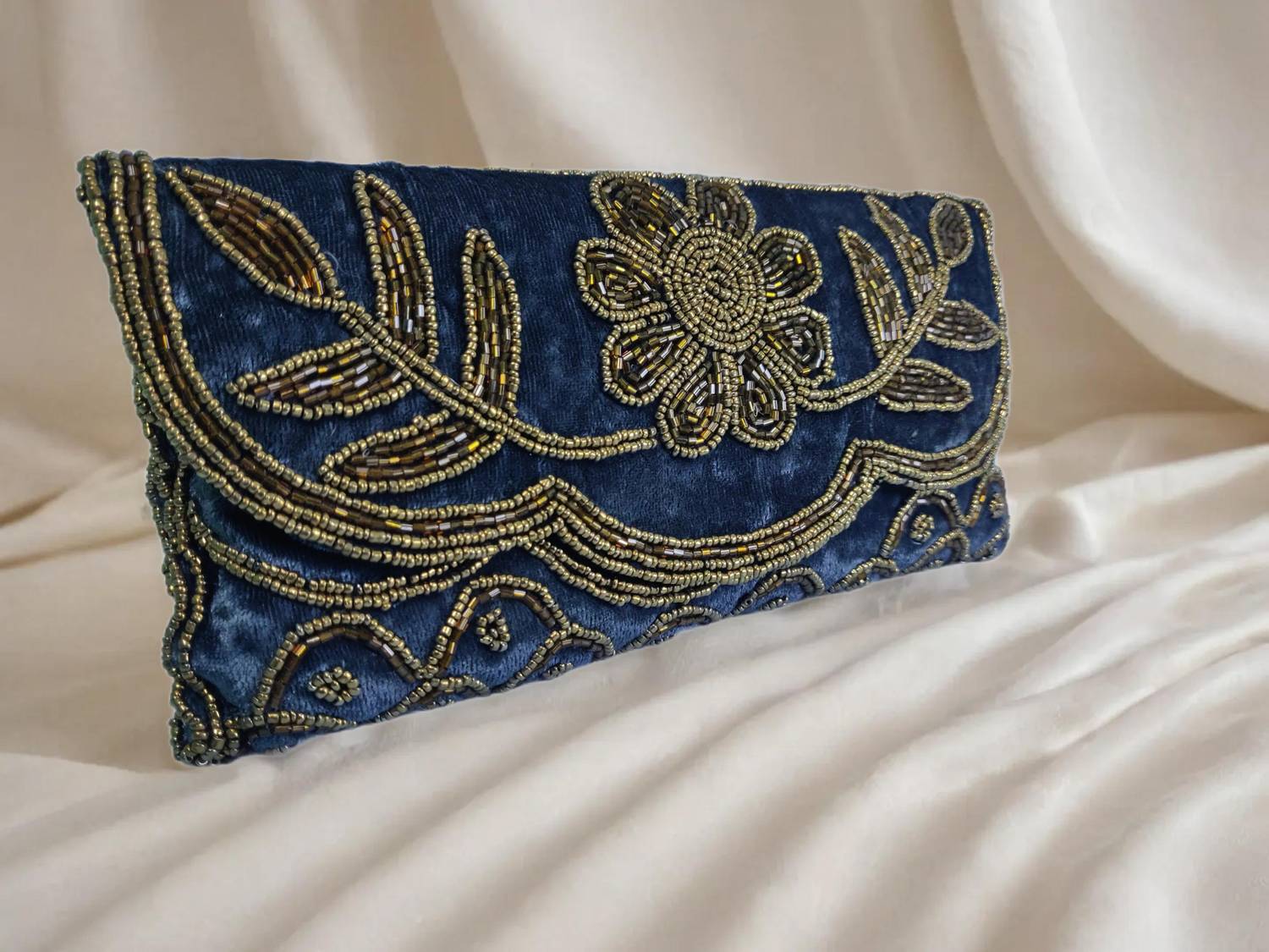 25DEGREE N Party Grey Clutch