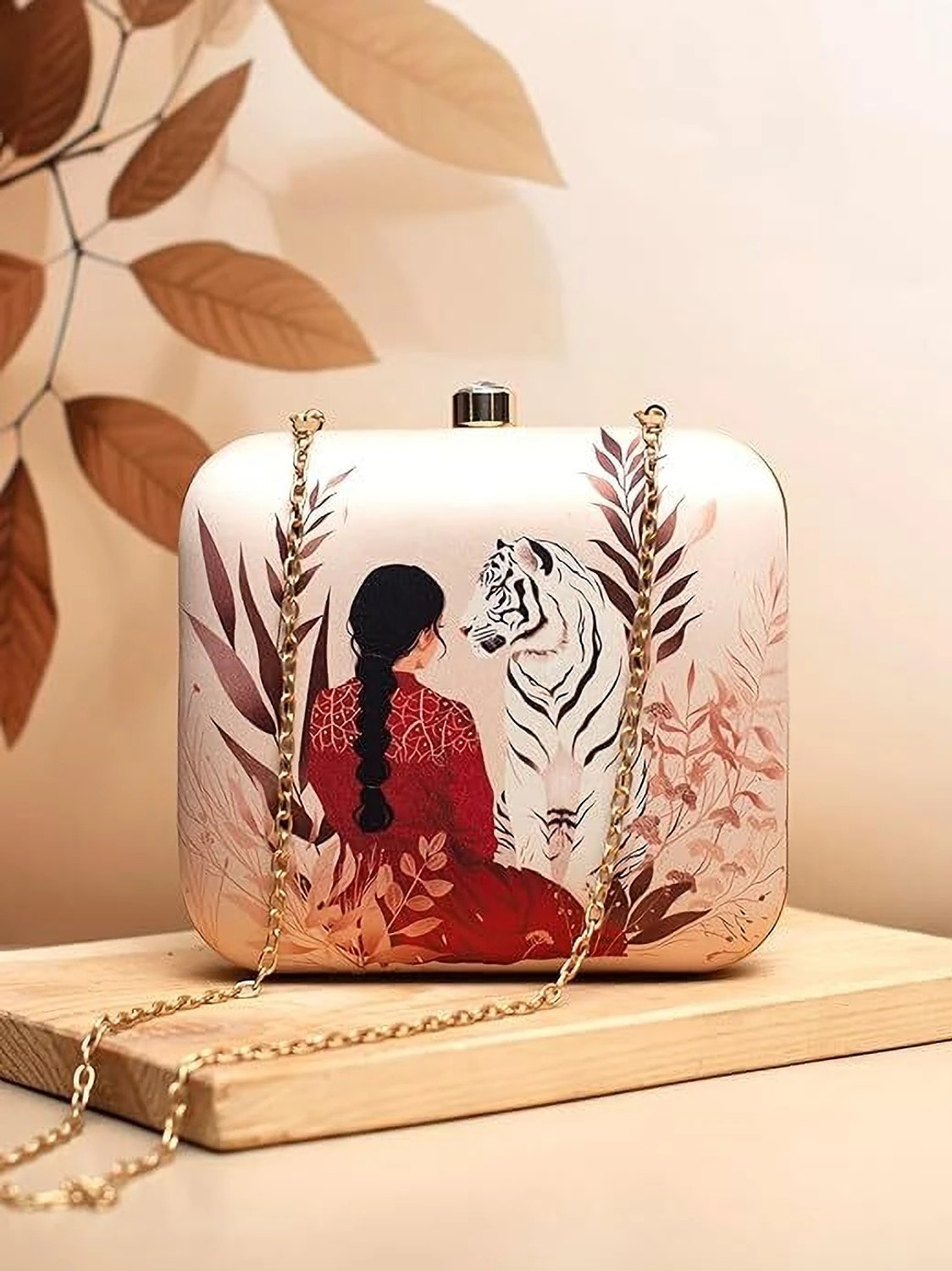 Image of ARTKLIM Casual Cream Clutch