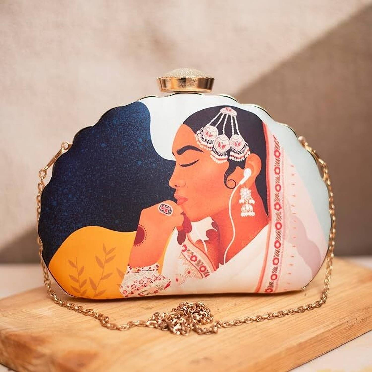 ARTKLIM Casual White Clutch