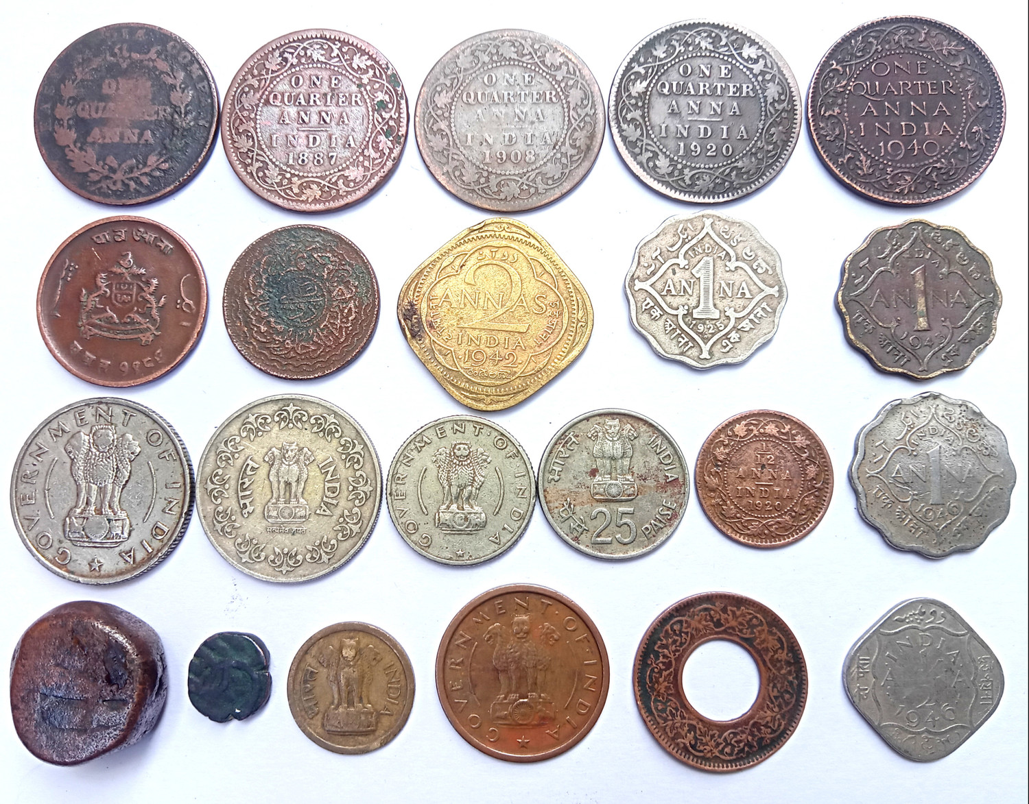 Image of Naaz Rare Collection Rare Old Indian Coin British India, Moghal, Delhi Sultanat, Princely States Ancient Coin Collection