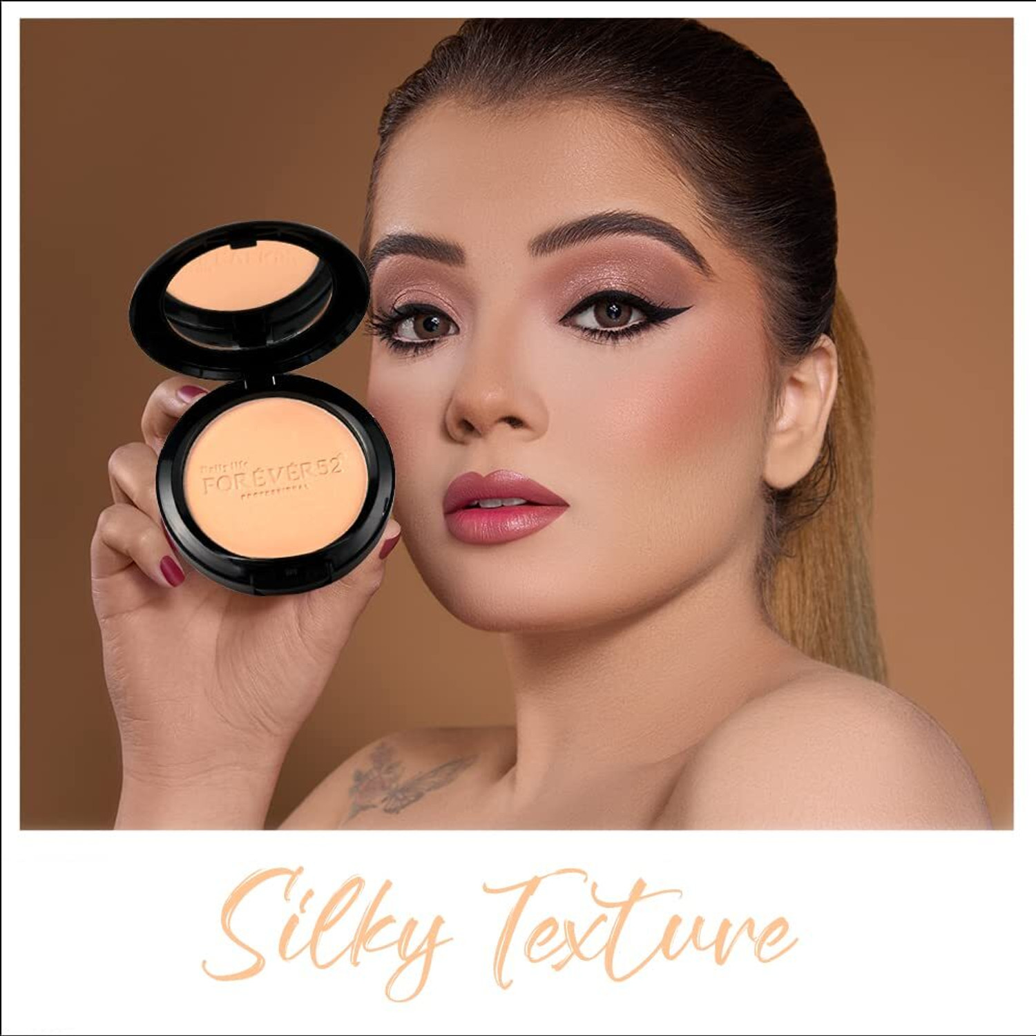 Image of ZOEBEAUTY Forever52 Two Way Cake Compact Lightweight Satin Matte Finish & Oil-Control Compact