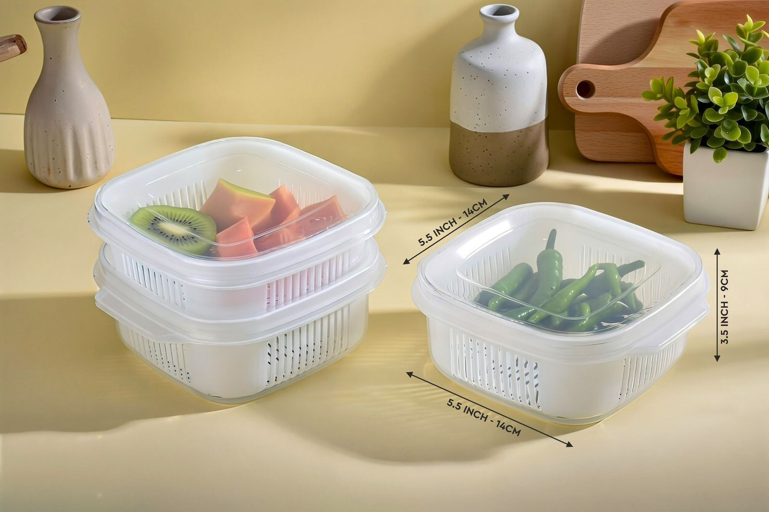 Image of Flipkart SmartBuy Plastic Fridge Container - 350 ml