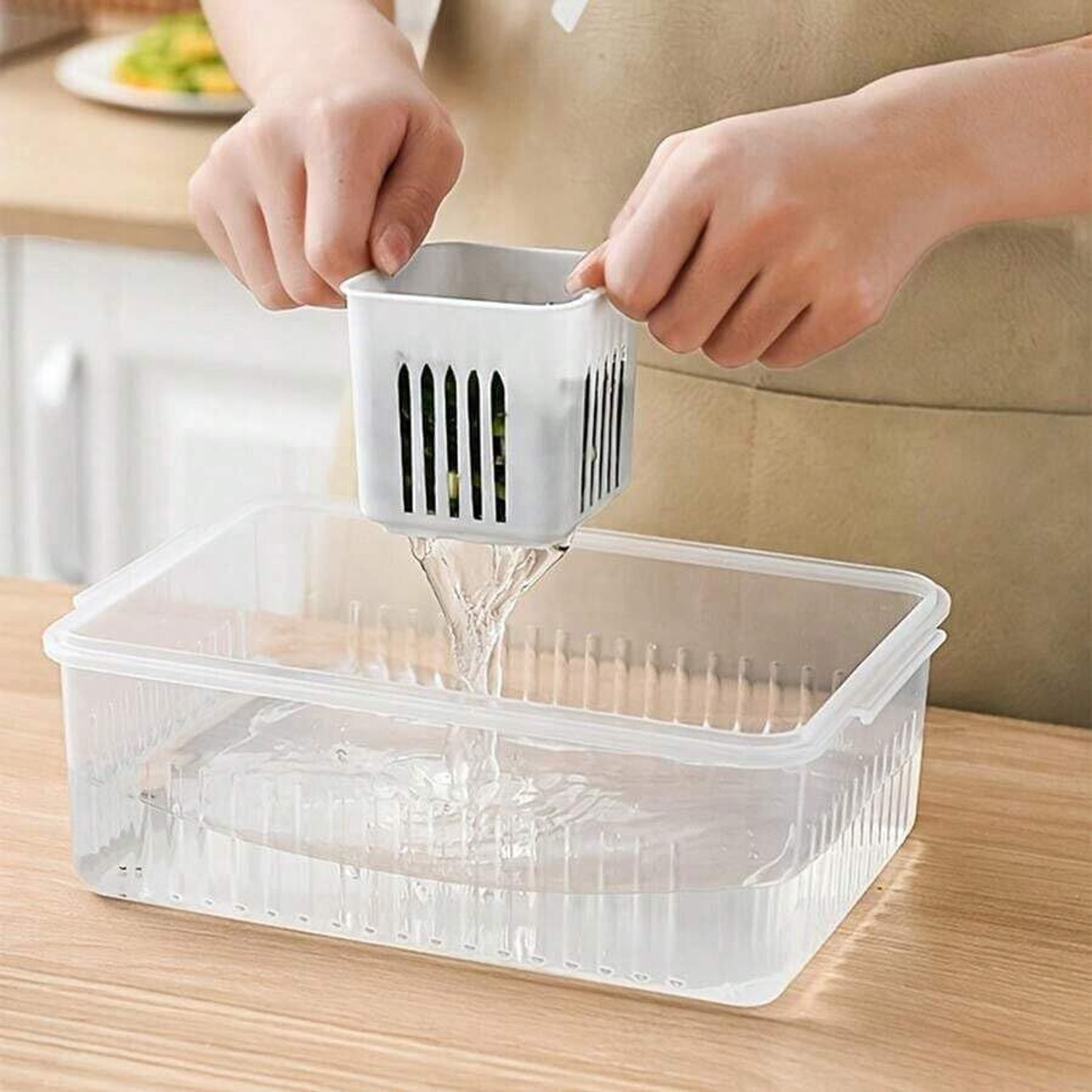 Image of KEFTRIAX Plastic Fridge Container - 2500 ml