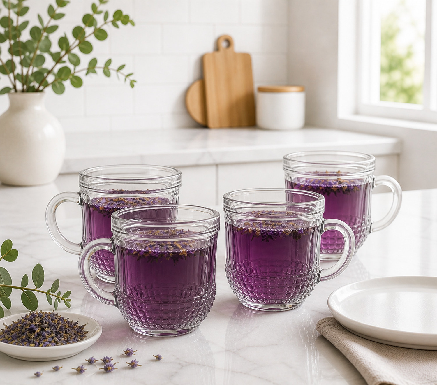 Image of AAMU MOON Pack of 4 Glass Round Tea Cups for Office, Coffee Shop, 200ML Handled Cups for Serving Beverages