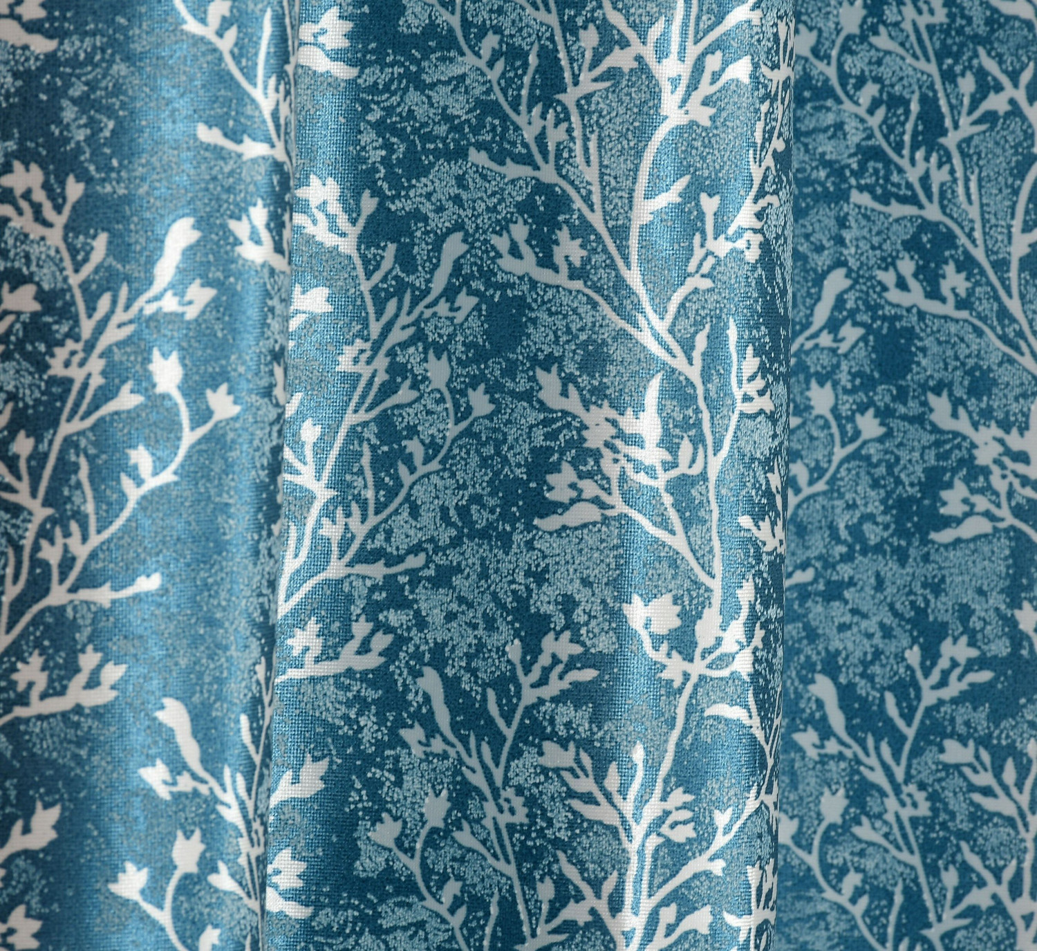 Image of Homefab India 152.4 cm (5 ft) Window Polyester Room Darkening Curtain (Pack Of 2)