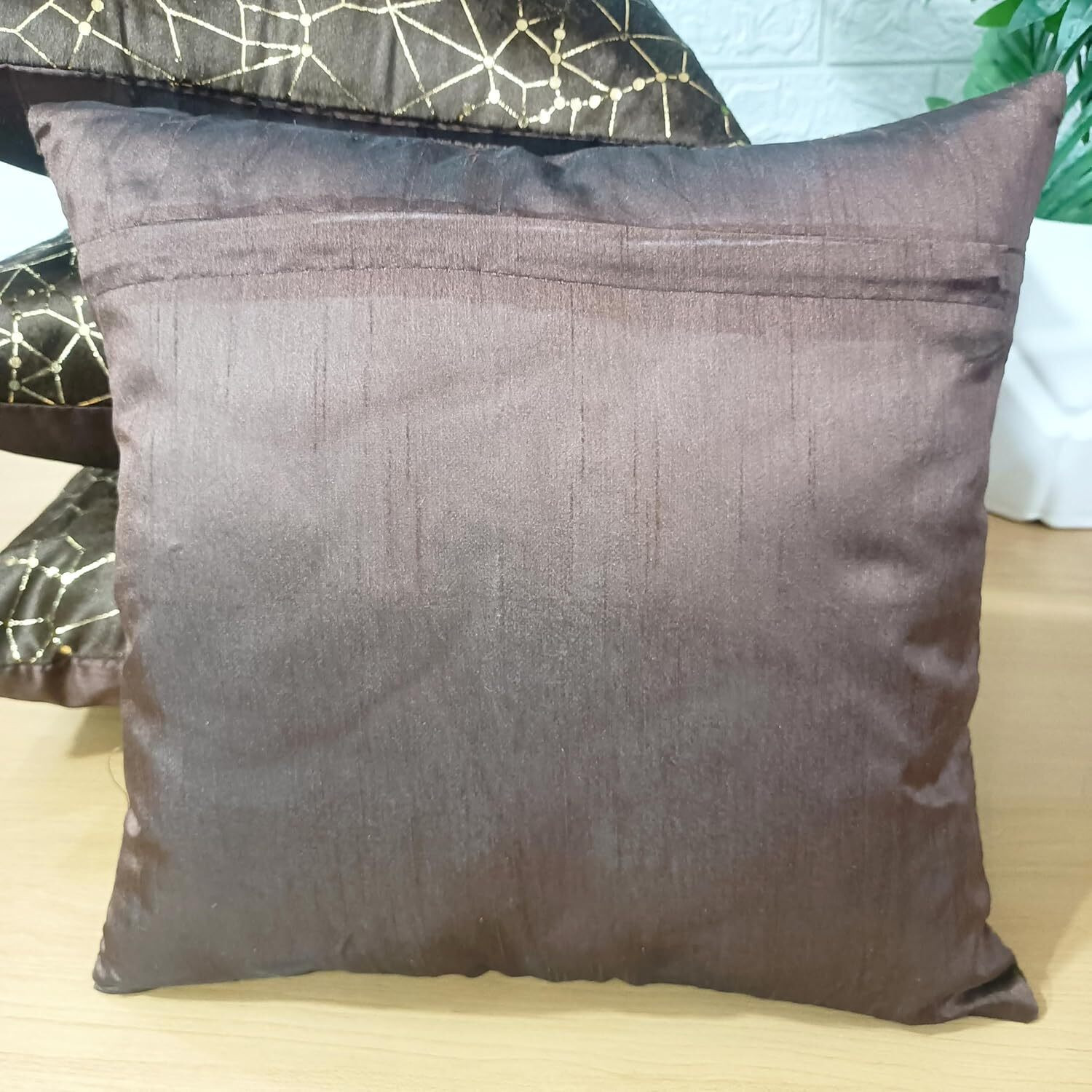 Image of TANLOOMS Velvet Cushions Cover