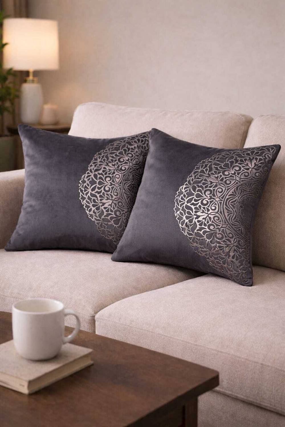 CARLTON LONDON Velvet Cushions Cover