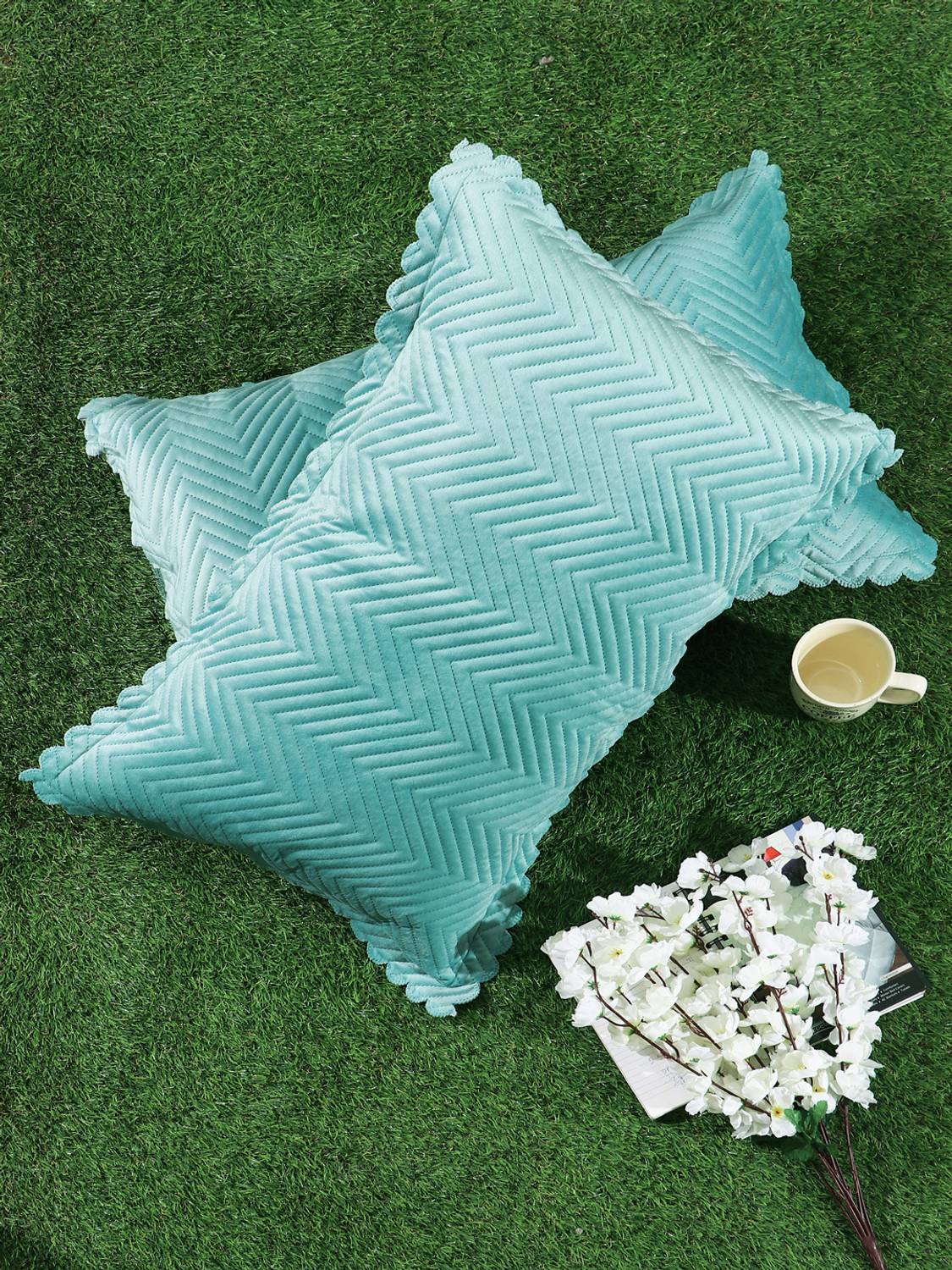 CARLTON LONDON Velvet Pillows Cover