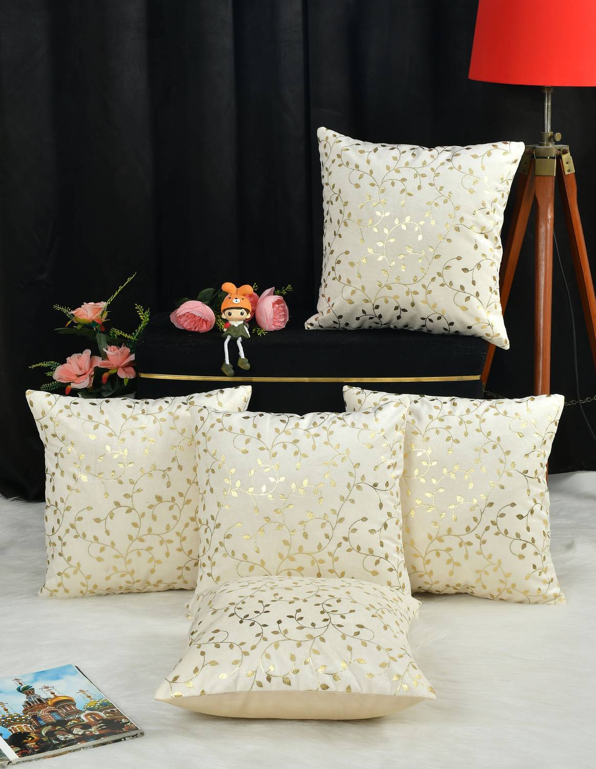 balko Velvet Cushions Cover