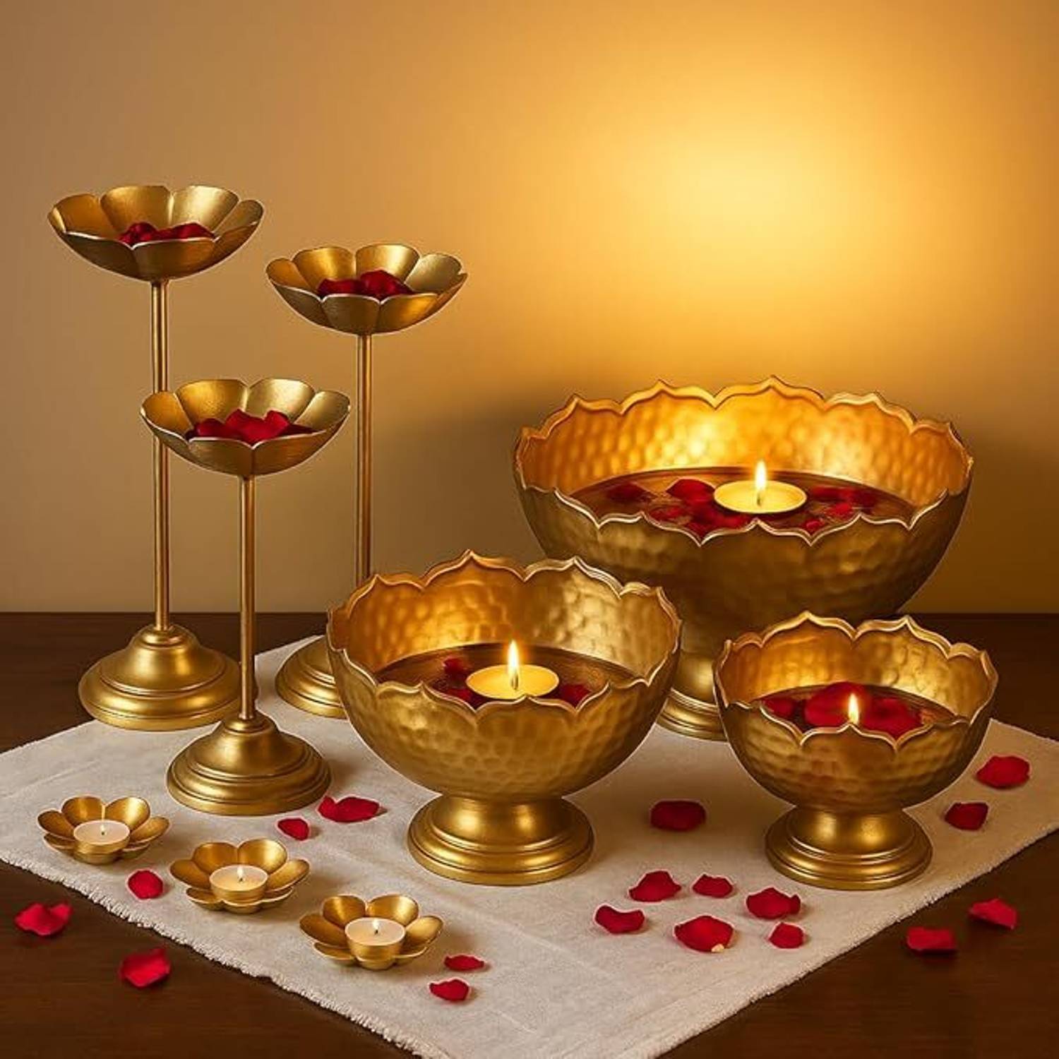aflah home decor Gold Taj Urli Flower Set Taj Urli, Stand Urli & Bowl Home Decoration (Set of 9 pcs)