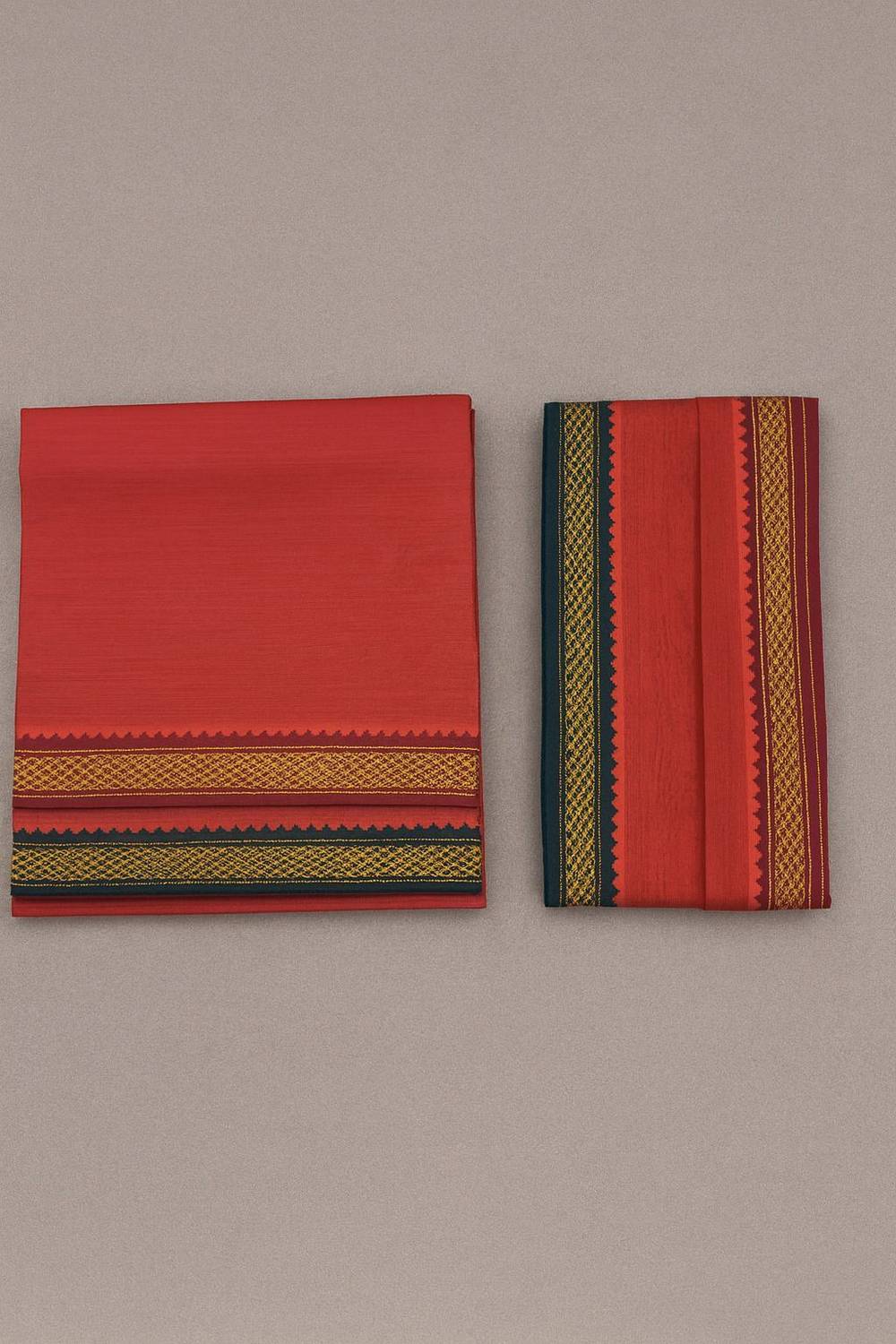 Akeshvam Pure Cotton Lungi and Gamcha Set for Men Solid Men Dhoti