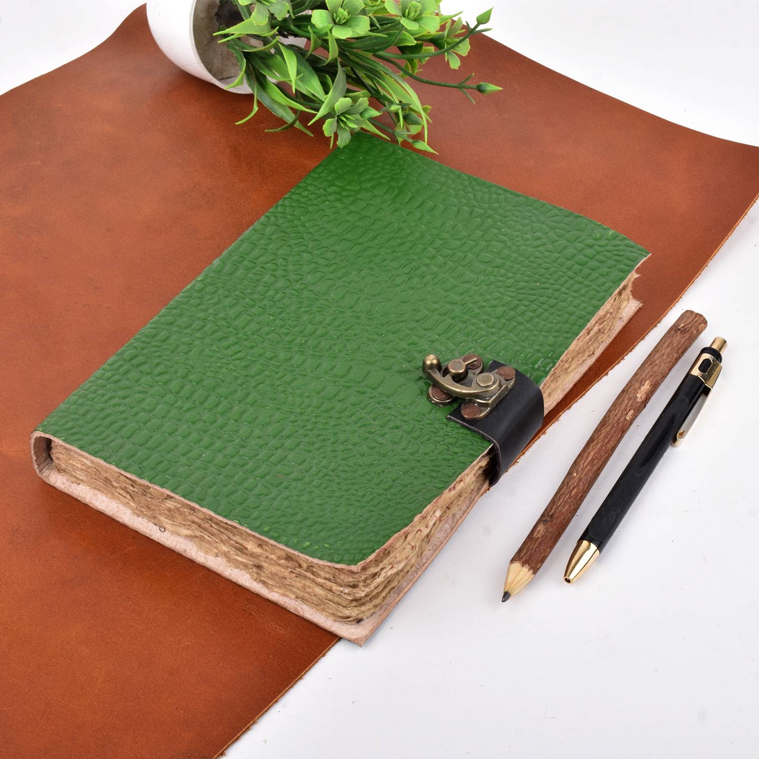 Bonjour Store Leather 7 inch Journals - Handmade Genuine Leather Notebook Diary A5 Diary 95 200 Pages