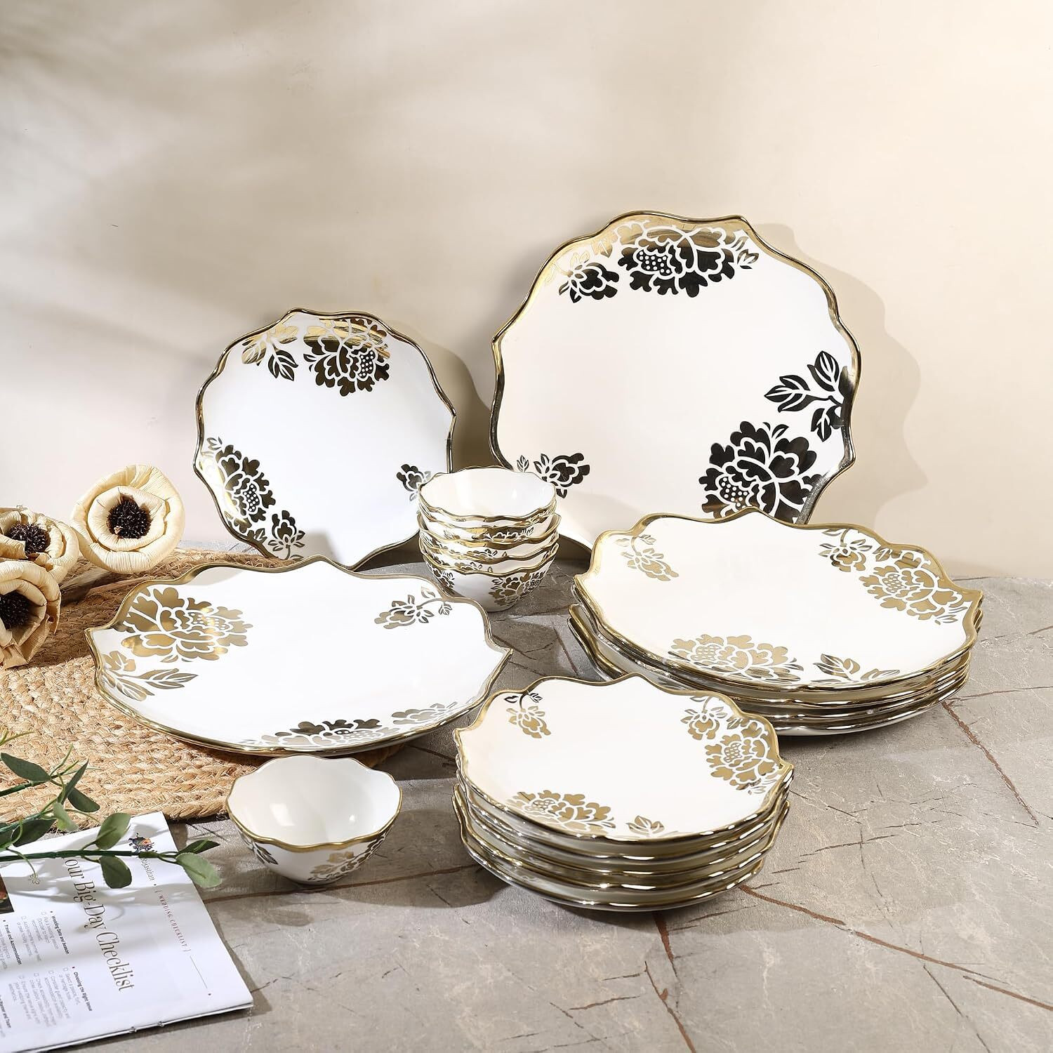 Image of SAAVITR CERAMICS Pack of 18 Ceramic Dinner Set