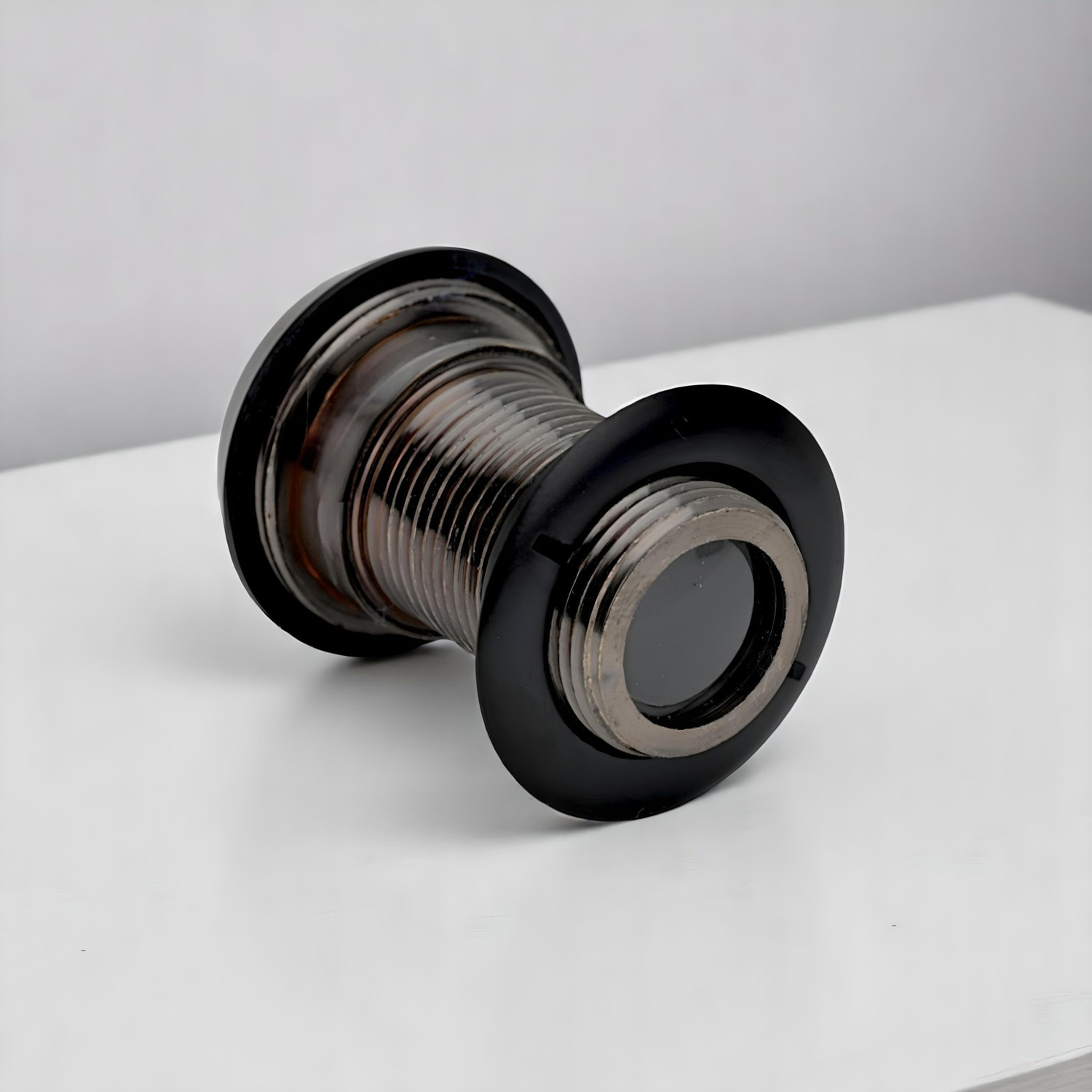 Image of EYE BERRY Brass Door Scope Door Viewer
