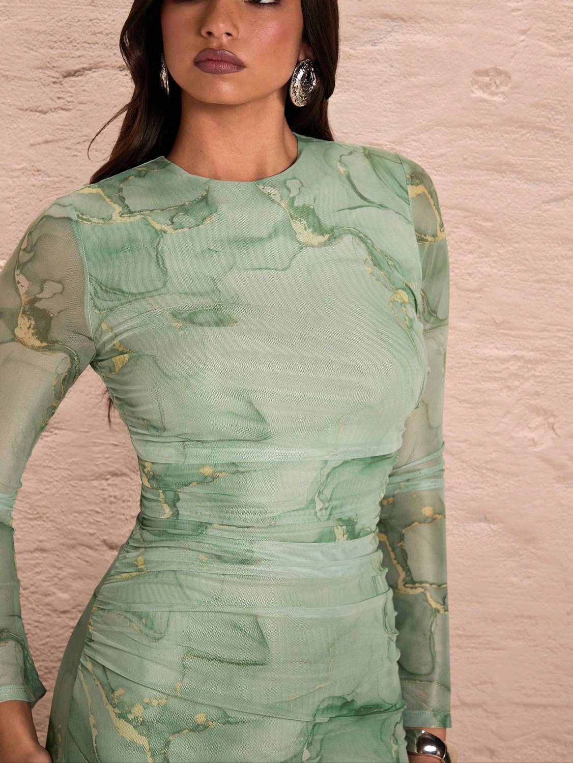 FASHION YARI Women Green Bodycon Midi Dress - Image 4