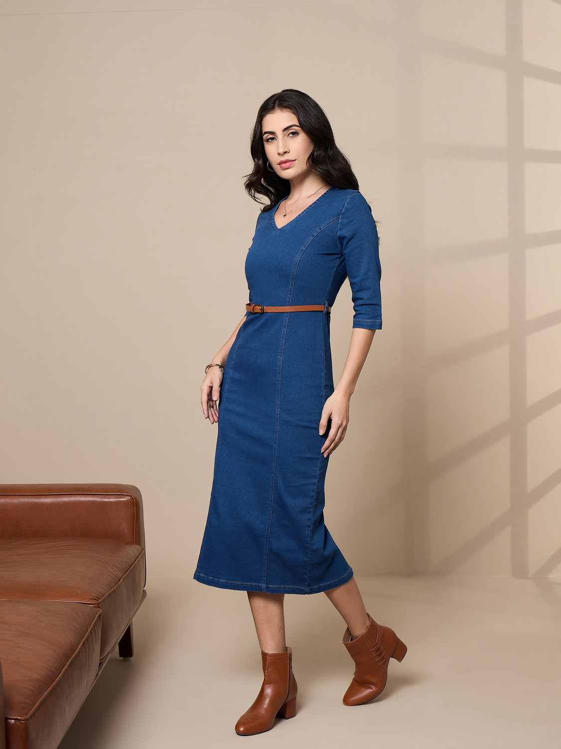 Image of SASSAFRAS worklyf Women Bodycon Blue Below Knee Dress